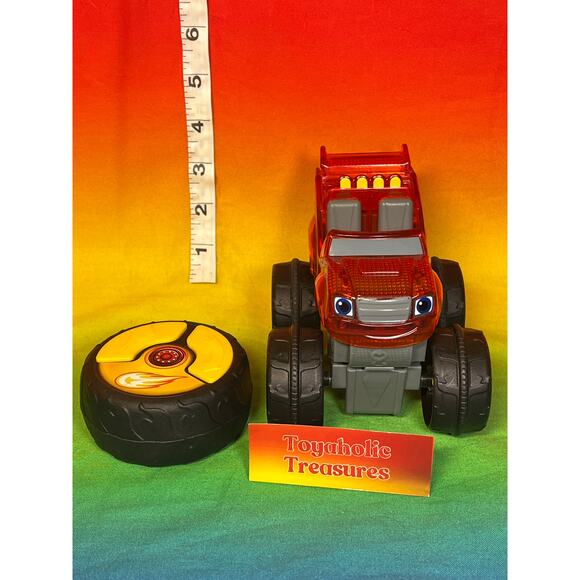 Blaze and the Monster Machines R/C Blaze Remote Control - Picture 4 of 4